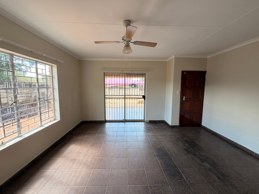 3 Bedroom Property for Sale in Waterval East North West